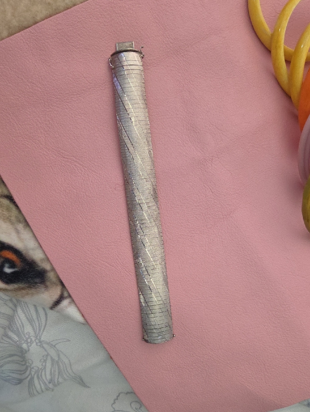 ITALIAN Silver Textured Flexible Omega Bracelet.
